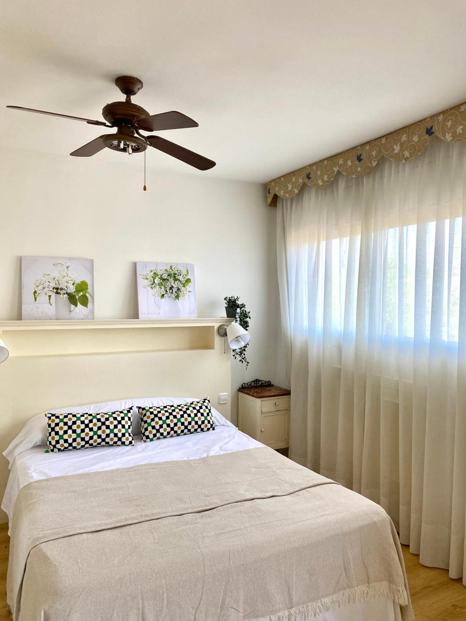 Villa Isabel Sitges, Rocamar 산트 페레 데 리베스 외부 사진