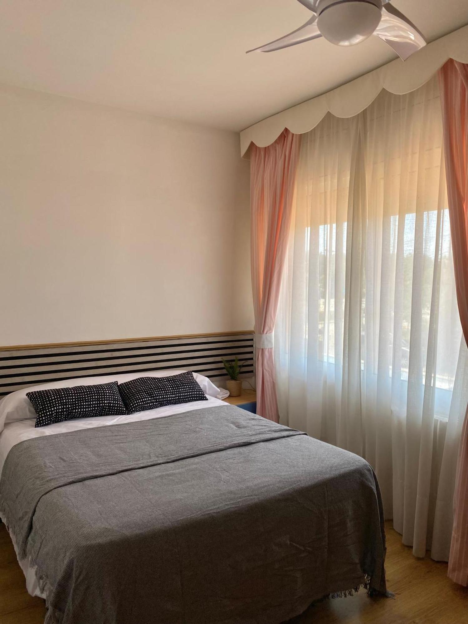Villa Isabel Sitges, Rocamar 산트 페레 데 리베스 외부 사진